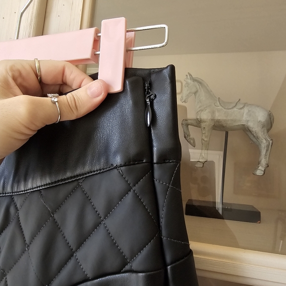 Maniere De Voir Quilted Leather Pants US 8 High Waist Gothcore Moto Leggings - Picture 10 of 14